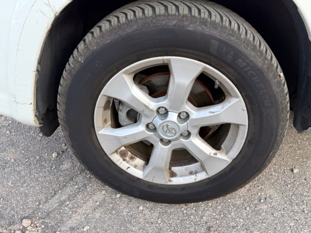 Used 2009 Toyota RAV4 Limited w/ Limited Extra Value Pkg AWD/4WD image 10