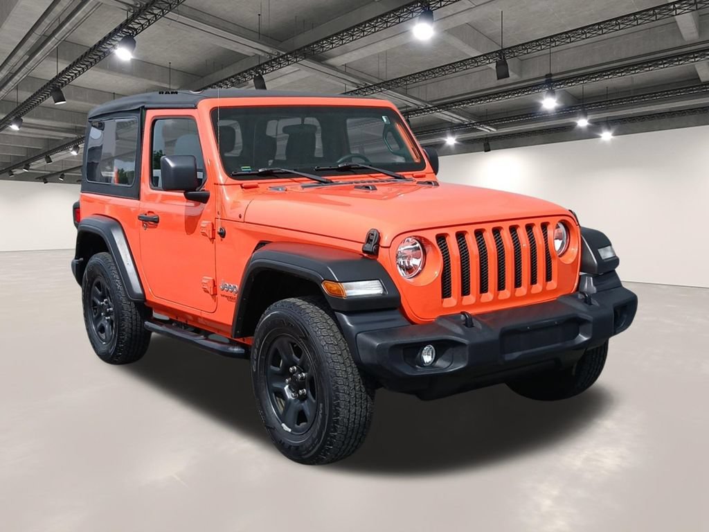 Used 2020 Jeep Wrangler Sport AWD/4WD image 2