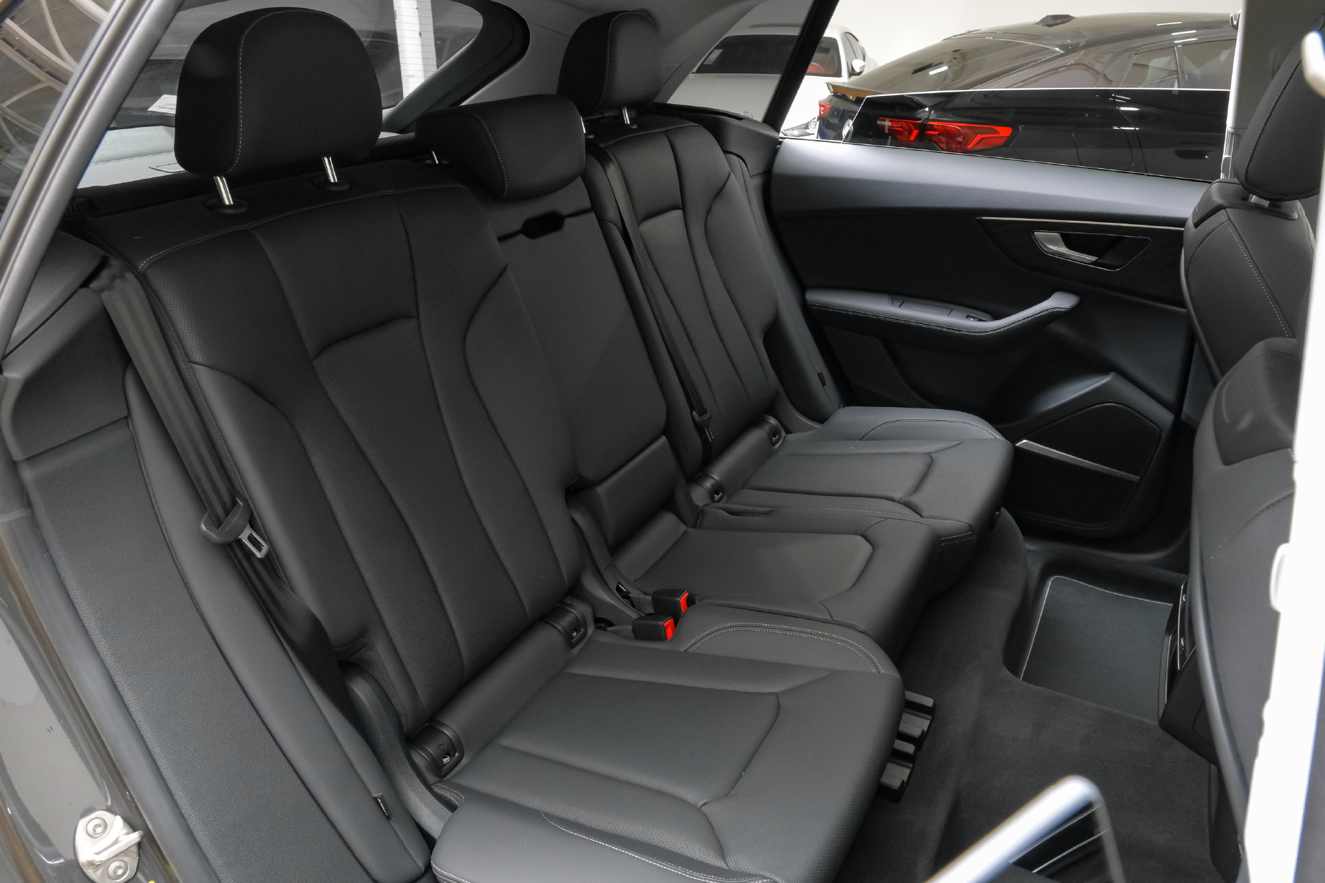 Used 2023 Audi Q8 Premium Plus w/ Premium Plus Package AWD/4WD image 41