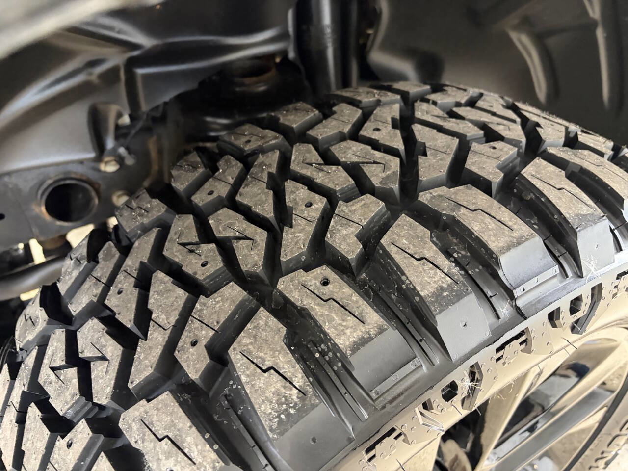 Used 2023 Jeep Wrangler Unlimited Sahara w/ Cold Weather Group image 35