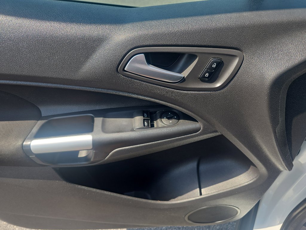 Used 2014 Ford Transit Connect XLT image 19