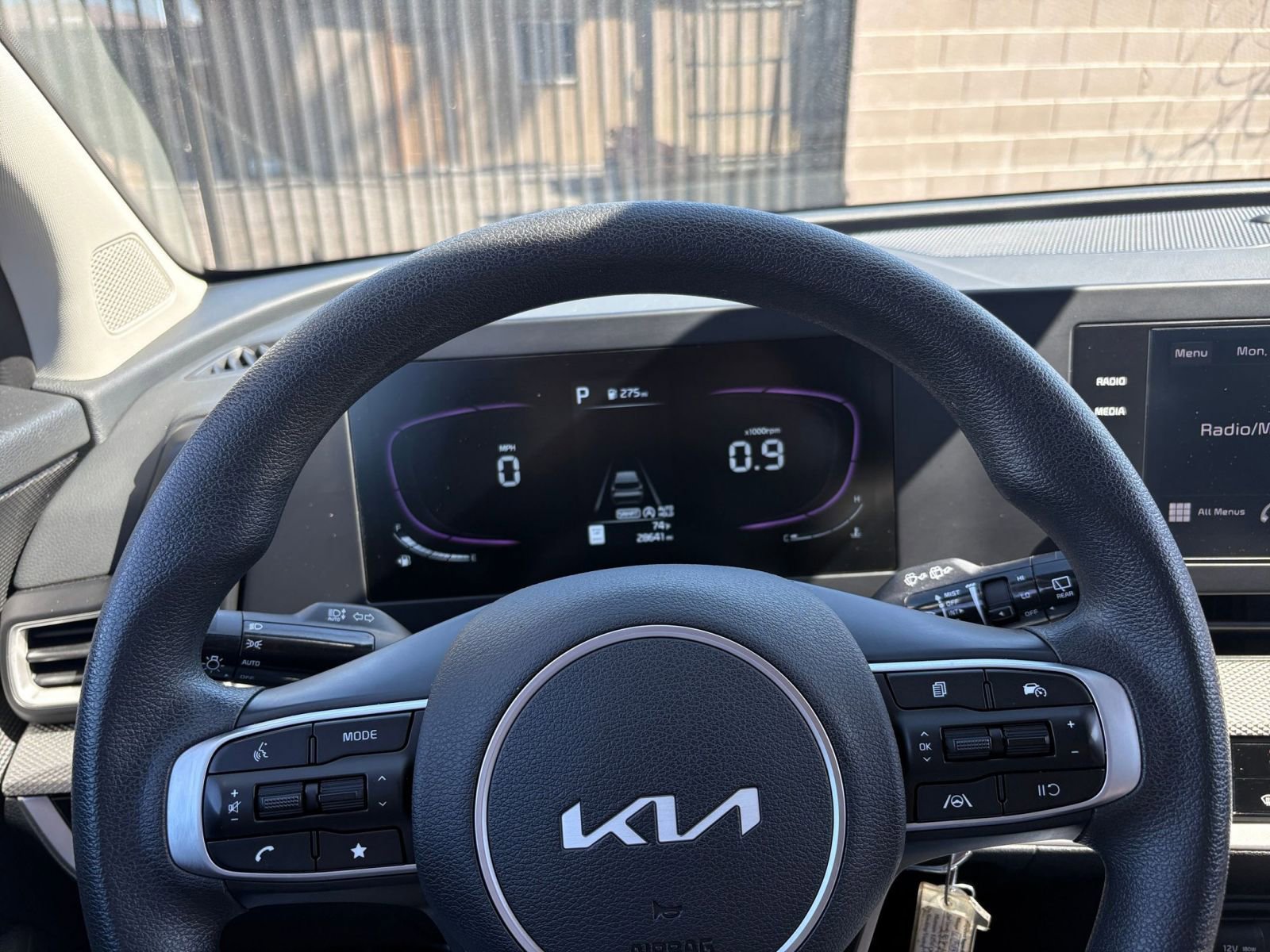 Used 2025 Kia Sportage LX image 33