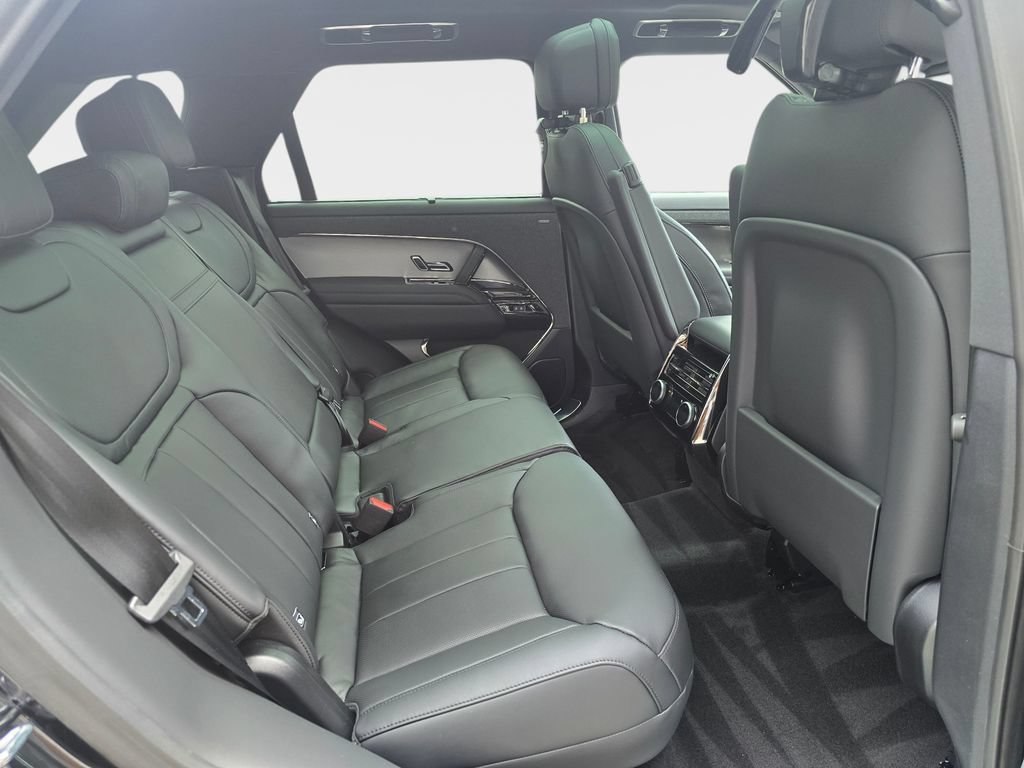 New 2026 Land Rover Range Rover Sport SE AWD/4WD image 11