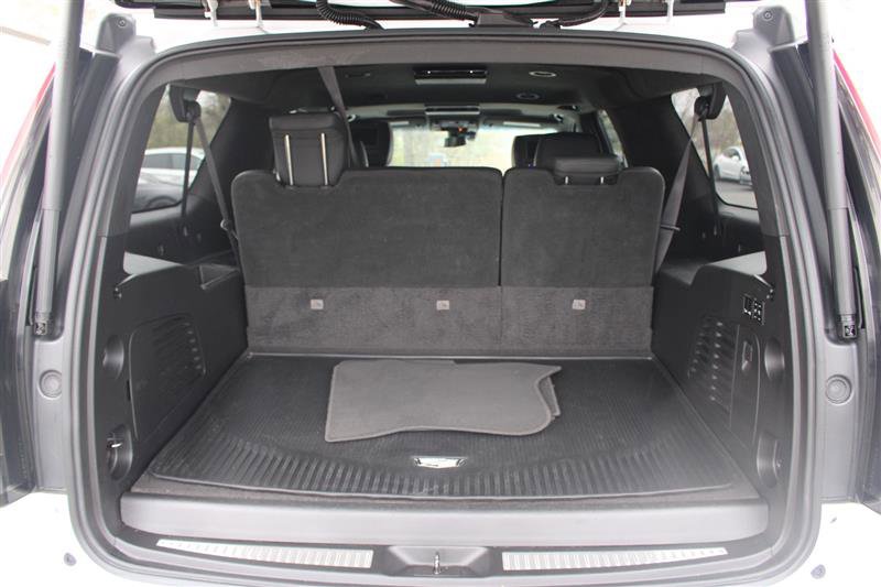 Used 2017 Cadillac Escalade ESV Platinum image 25