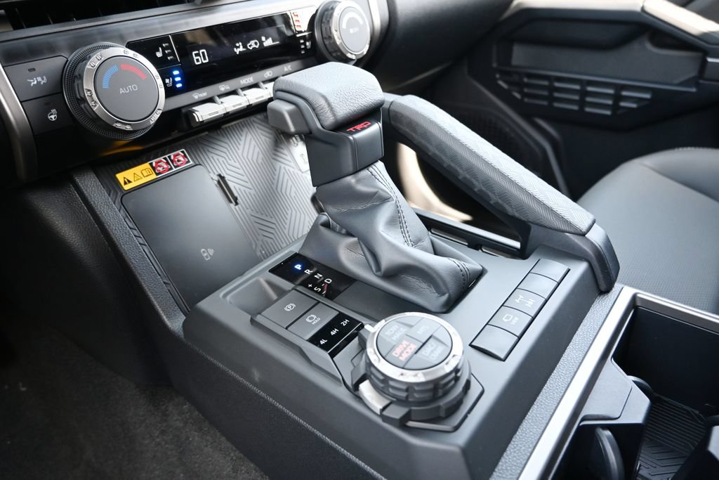 New 2026 Toyota 4Runner TRD Off-Road Premium AWD/4WD image 28