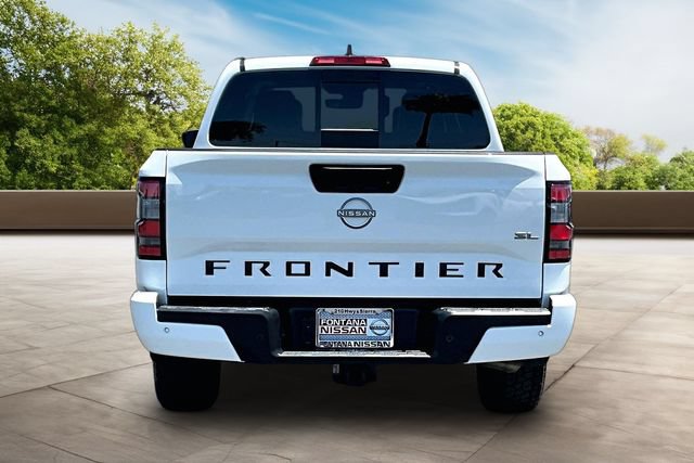 Certified 2024 Nissan Frontier SL w/ Technology Package RWD image 5