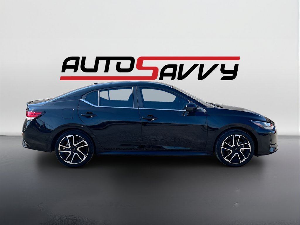 Used 2024 Nissan Sentra SR FWD image 8