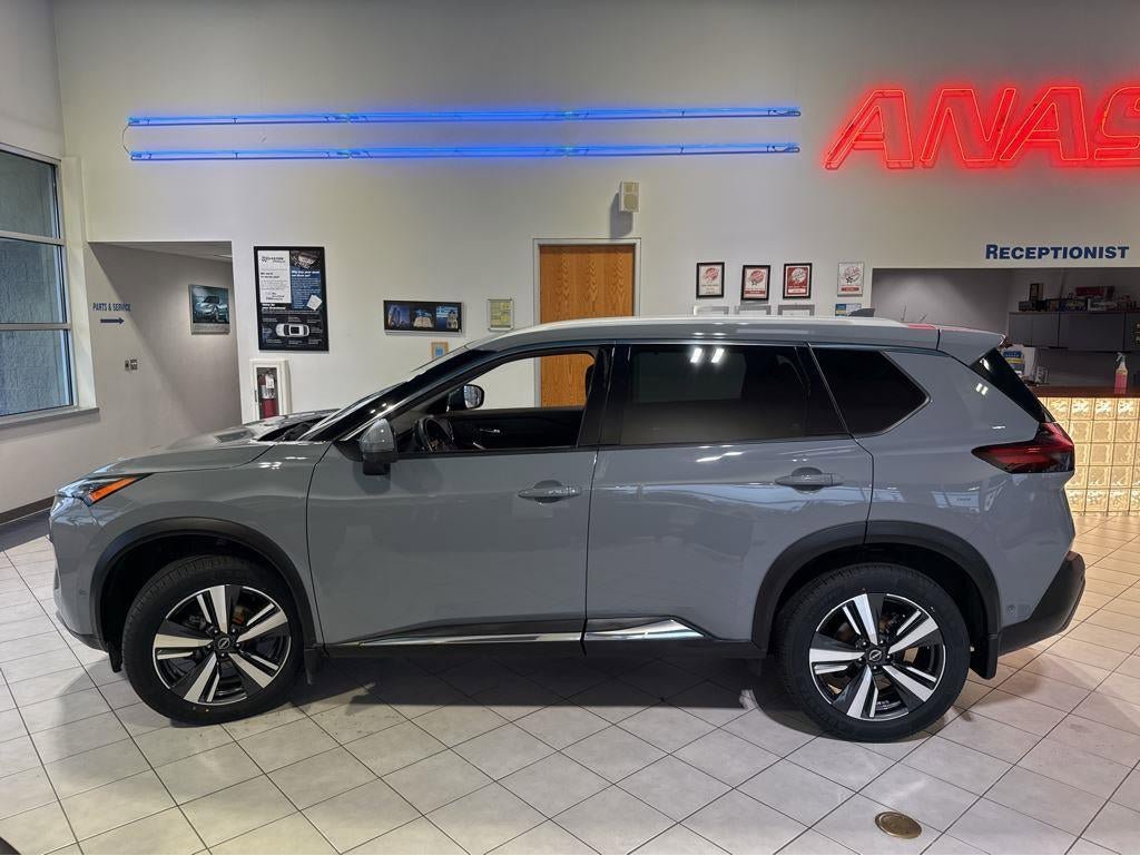 Used 2022 Nissan Rogue SL w/ SL Premium Package AWD/4WD image 8