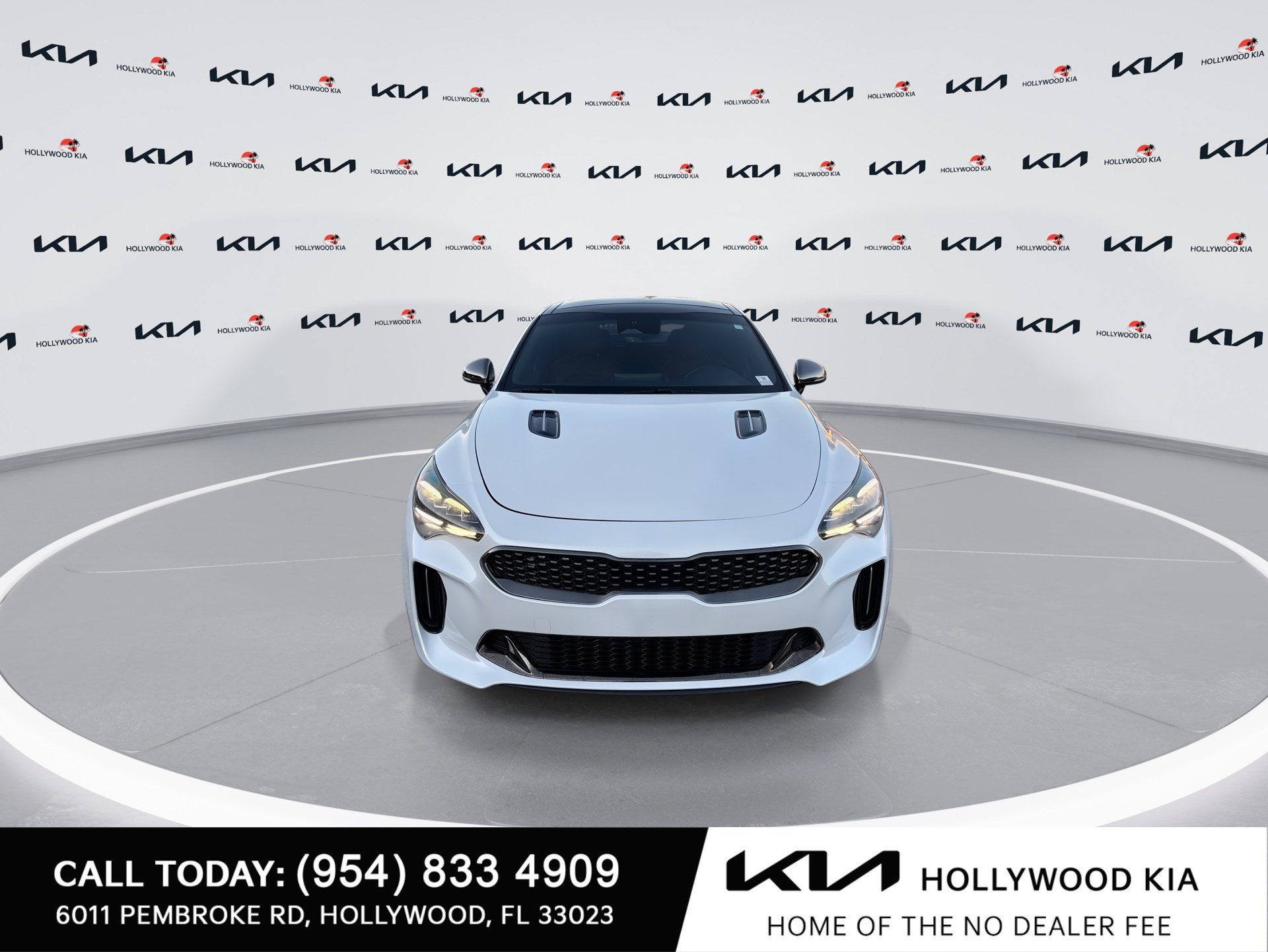 Used 2022 Kia Stinger GT-Line w/ Sun & Sound Package RWD image 3