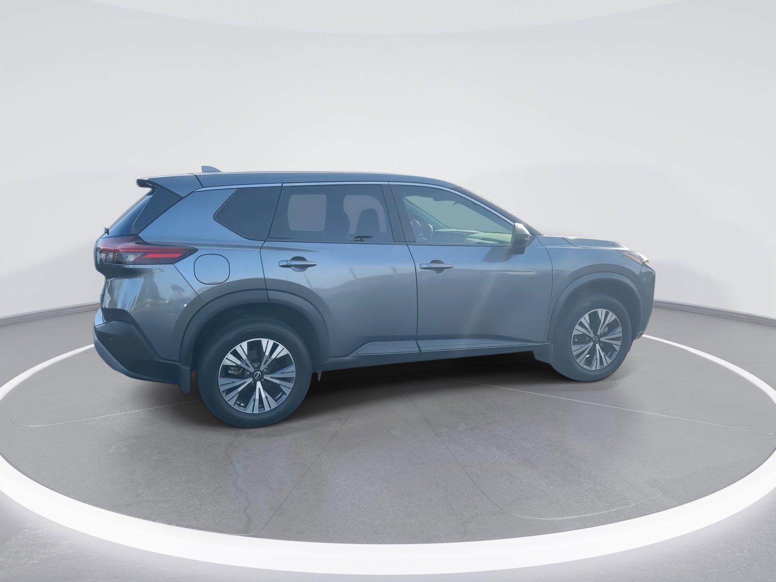 Used 2023 Nissan Rogue SV image 10