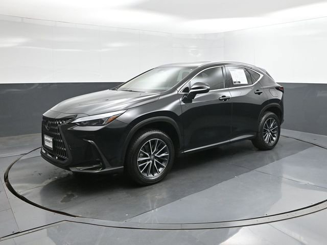 Used 2025 Lexus NX 250 FWD w/ Towing Package (2000 Lbs) image 30