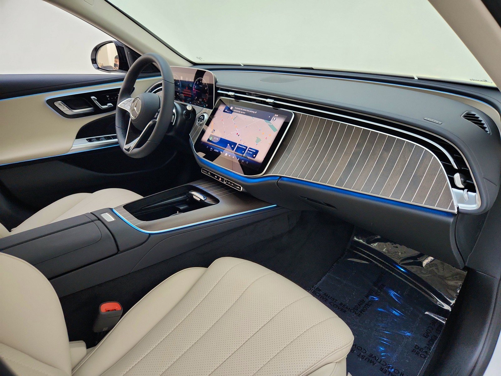 New 2026 Mercedes-Benz E 350 4MATIC Sedan image 19