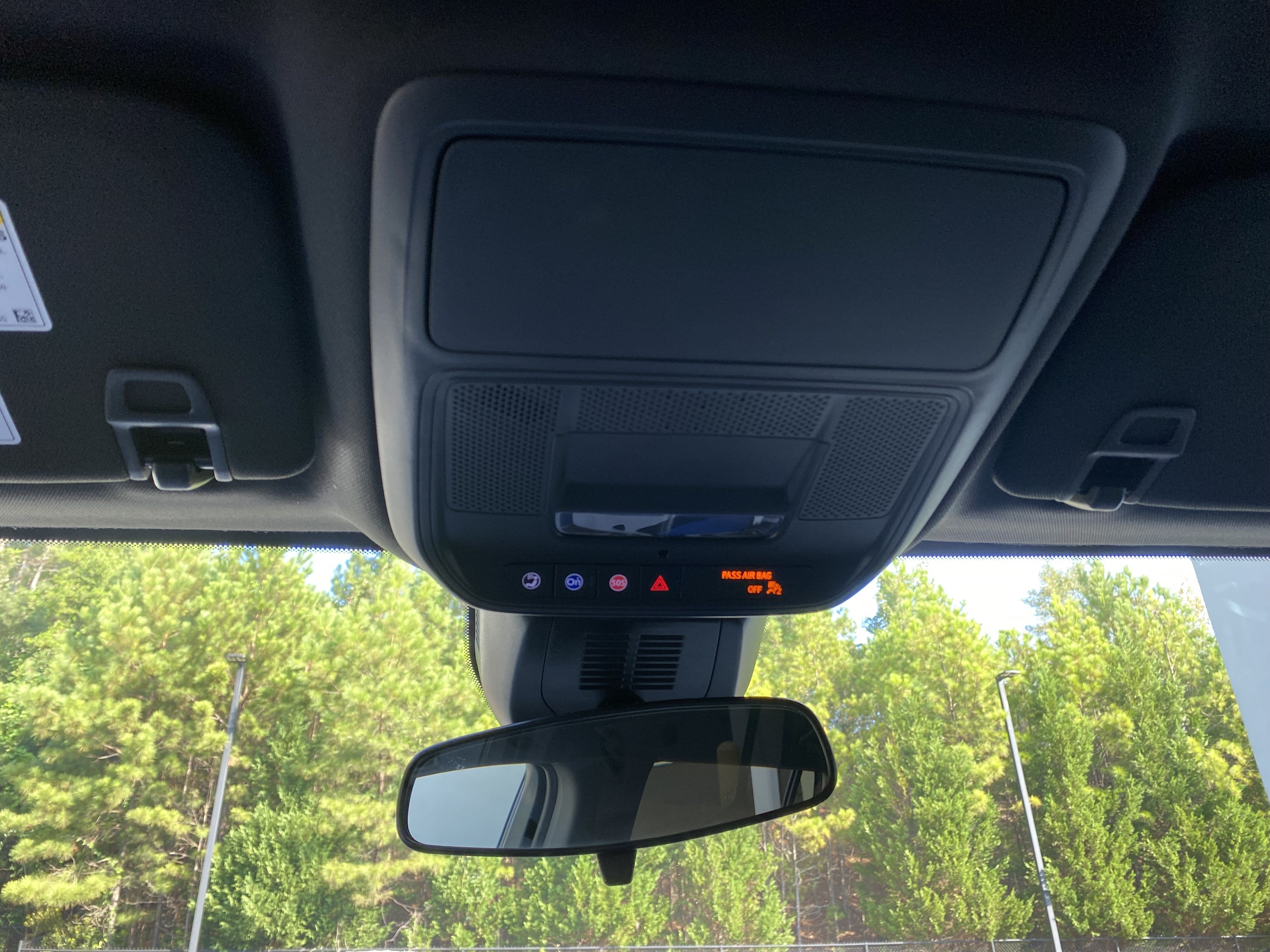 Used 2027 Chevrolet Equinox LT FWD image 32