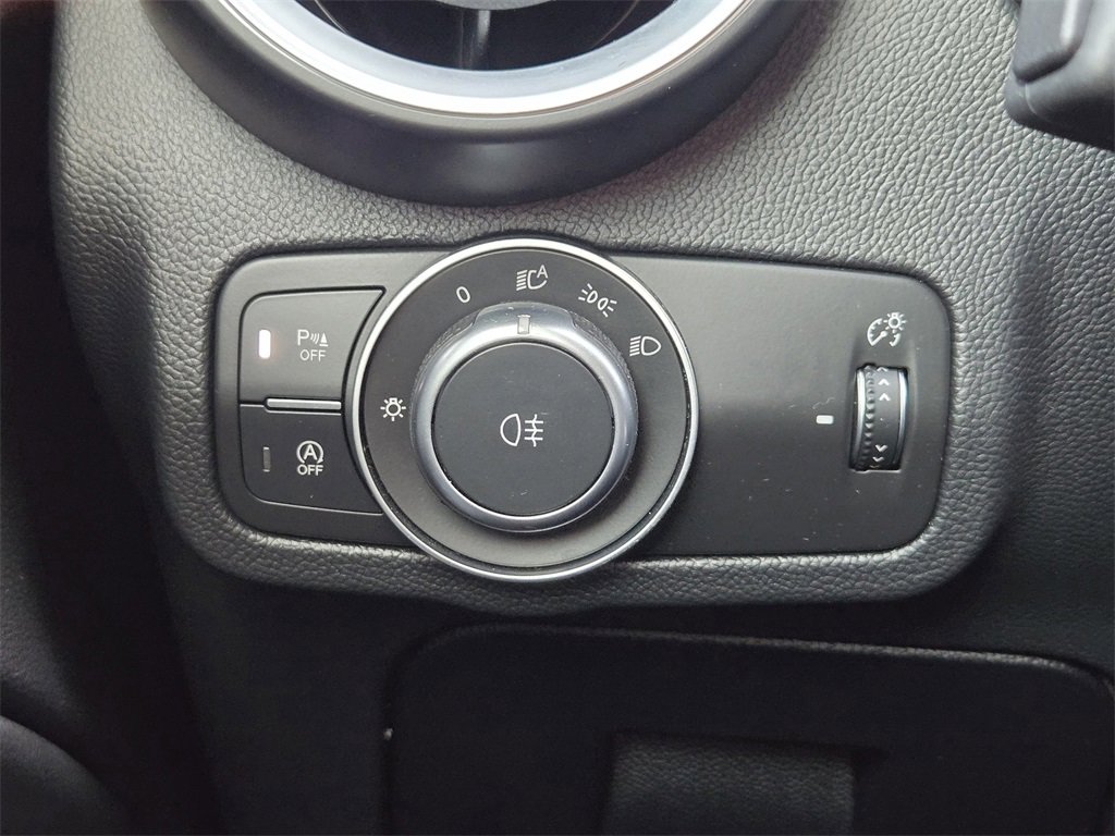 Used 2024 Alfa Romeo Stelvio Ti image 22