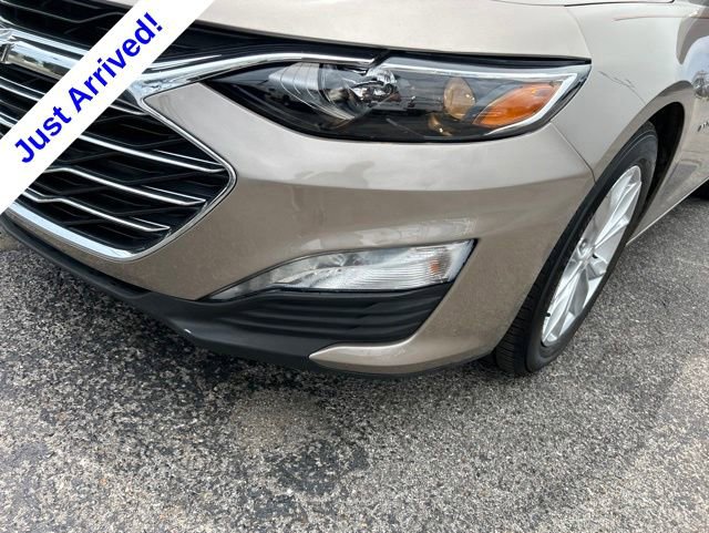 Used 2024 Chevrolet Malibu LT FWD image 9