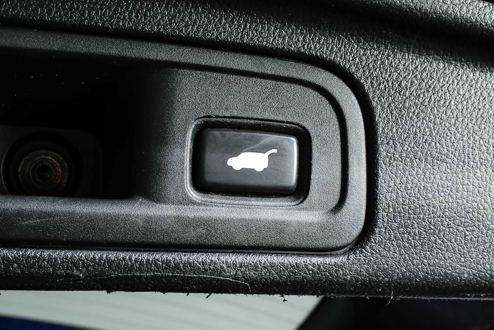 Used 2016 Honda Pilot Elite image 34