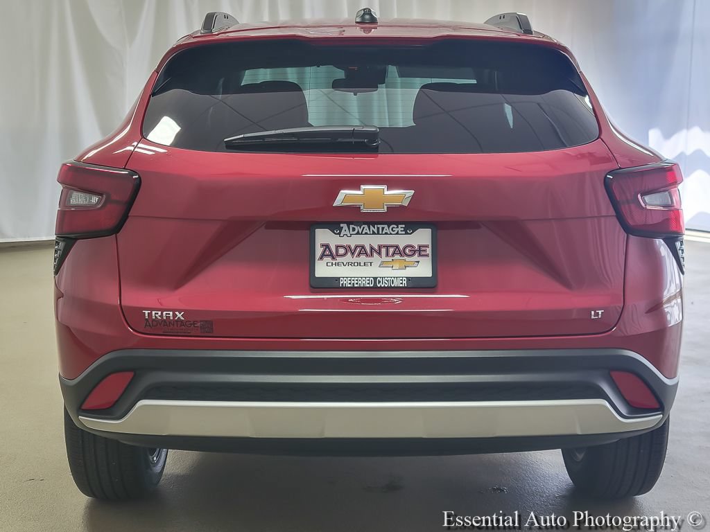 New 2026 Chevrolet Trax LT FWD image 5