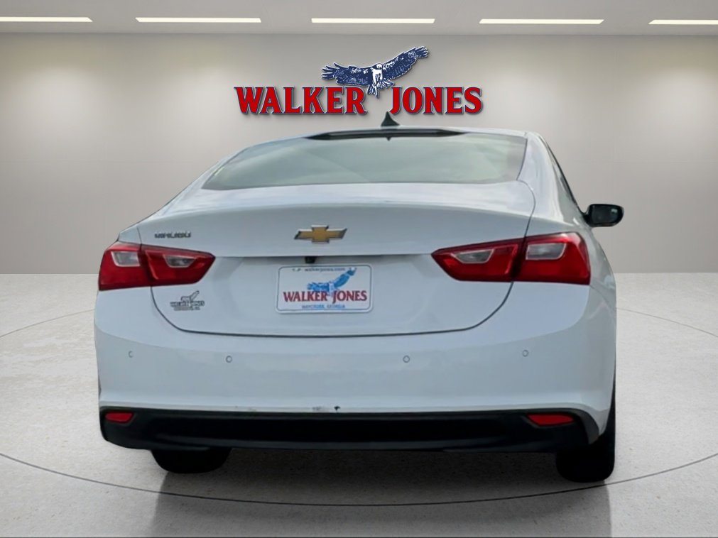 Used 2024 Chevrolet Malibu LS w/ Driver Confidence Package image 4