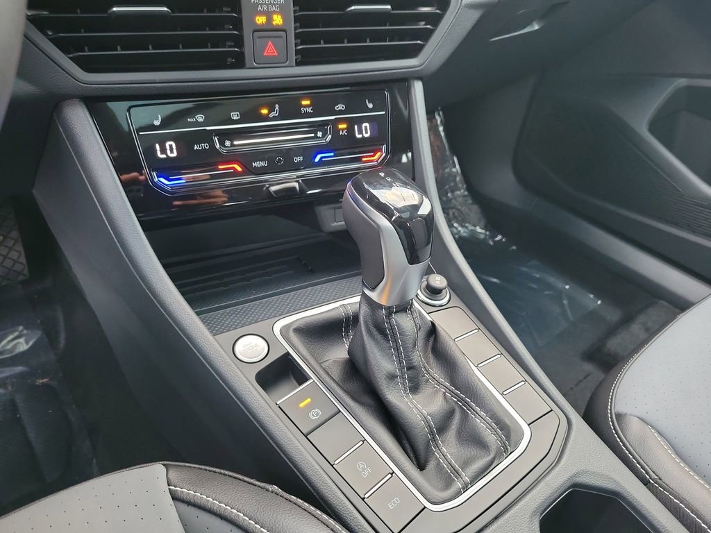New 2026 Volkswagen Jetta SE image 10