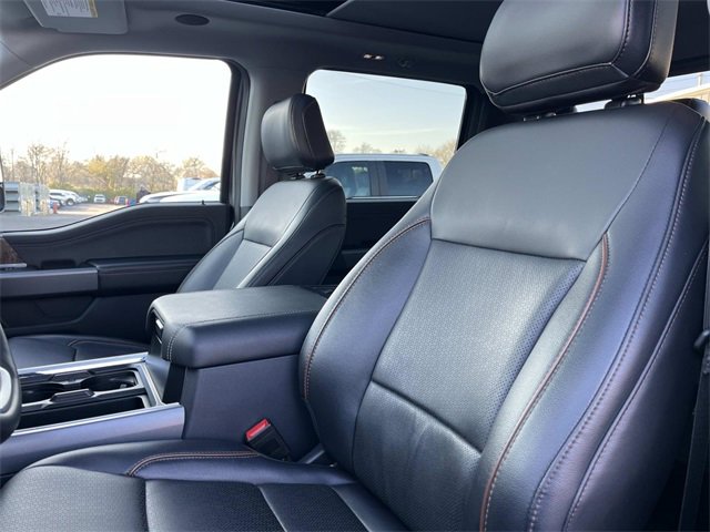 Used 2025 Ford F350 Lariat w/ Lariat Ultimate Package image 31