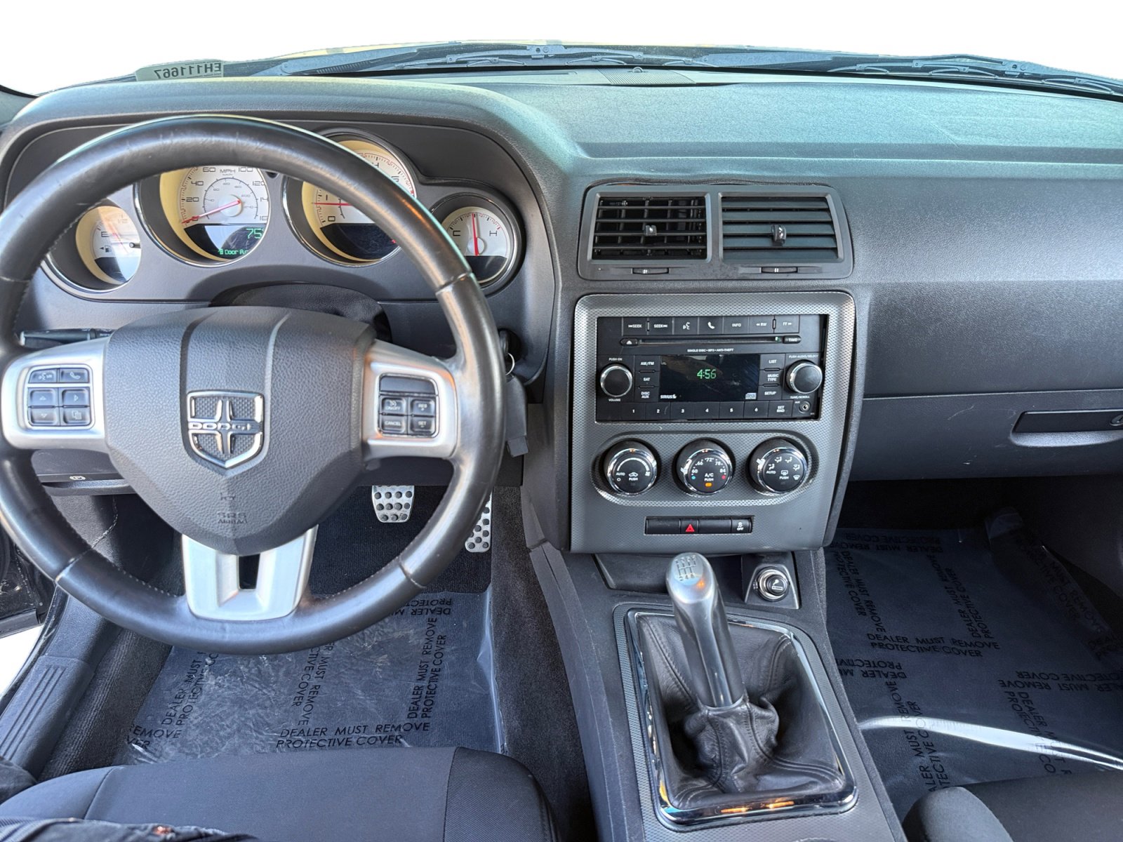 Used 2014 Dodge Challenger R/T image 11