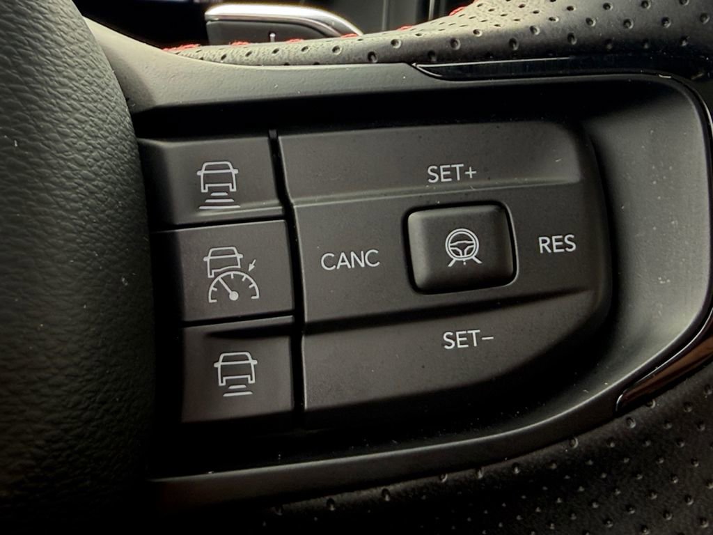 Used 2024 Dodge Charger R/T Scat Pack w/ Plus Group image 18