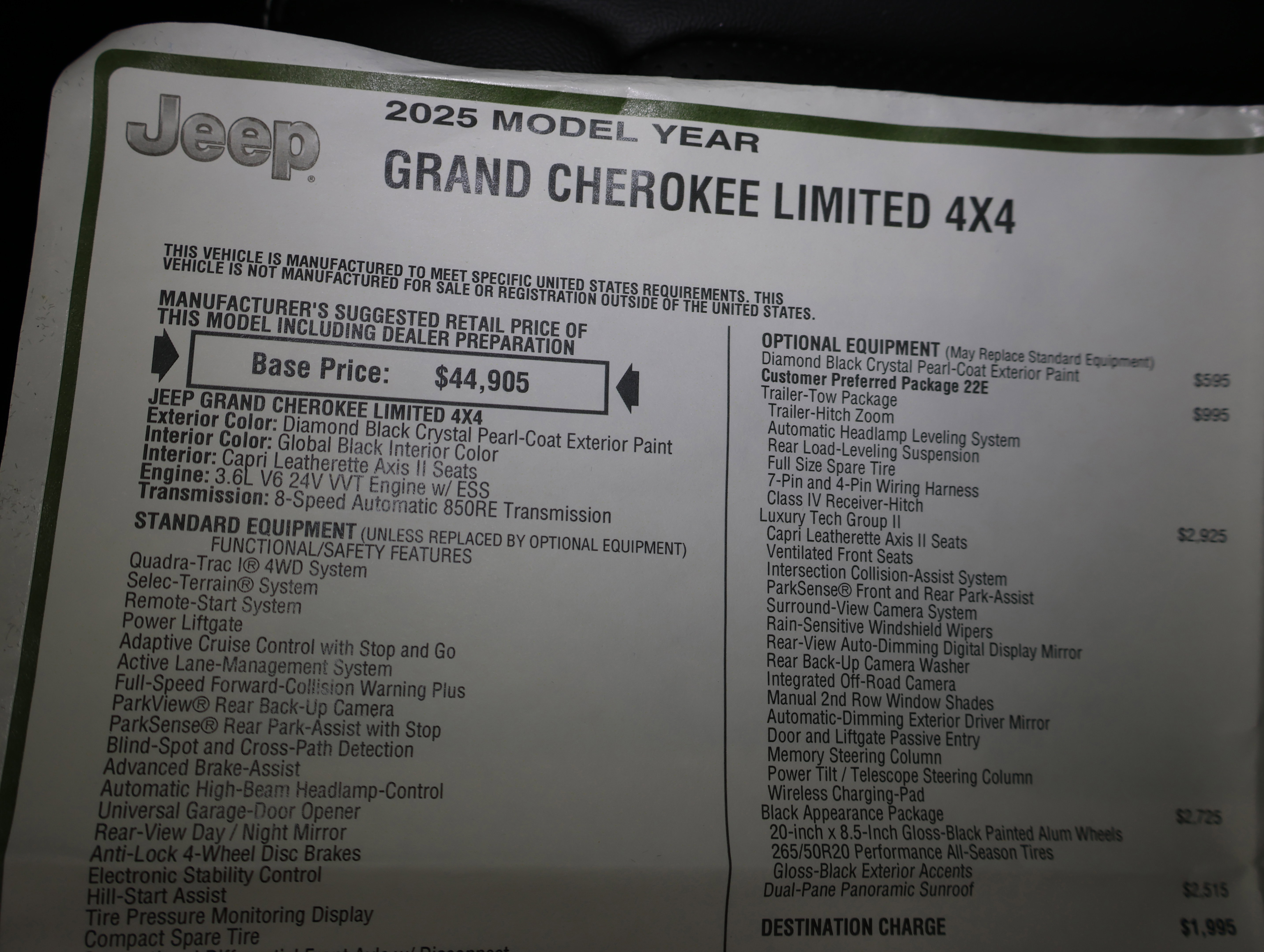 Used 2025 Jeep Grand Cherokee Limited w/ Luxury Tech Group II image 43