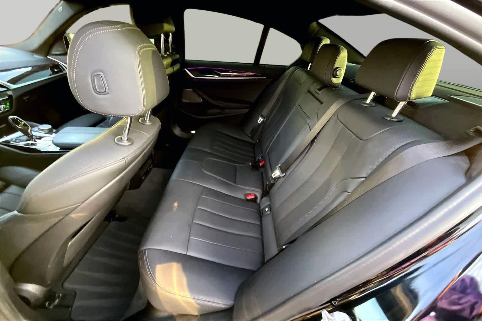 Used 2022 BMW 540i w/ M Sport Package RWD image 20
