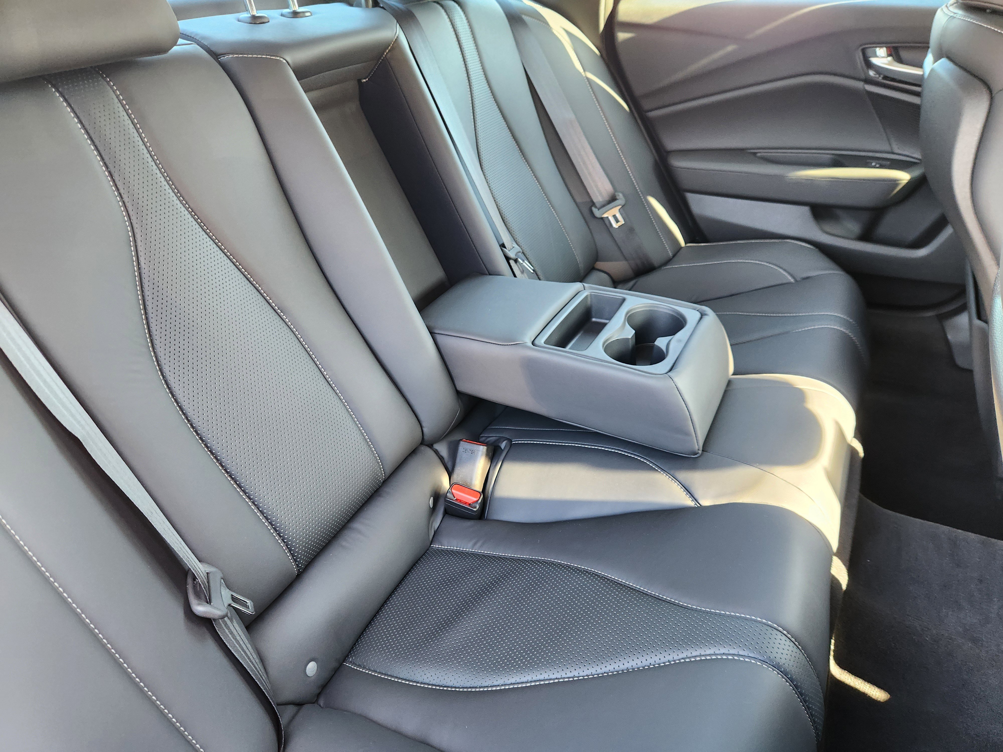 Certified 2025 Acura TLX w/ Technology Package image 17