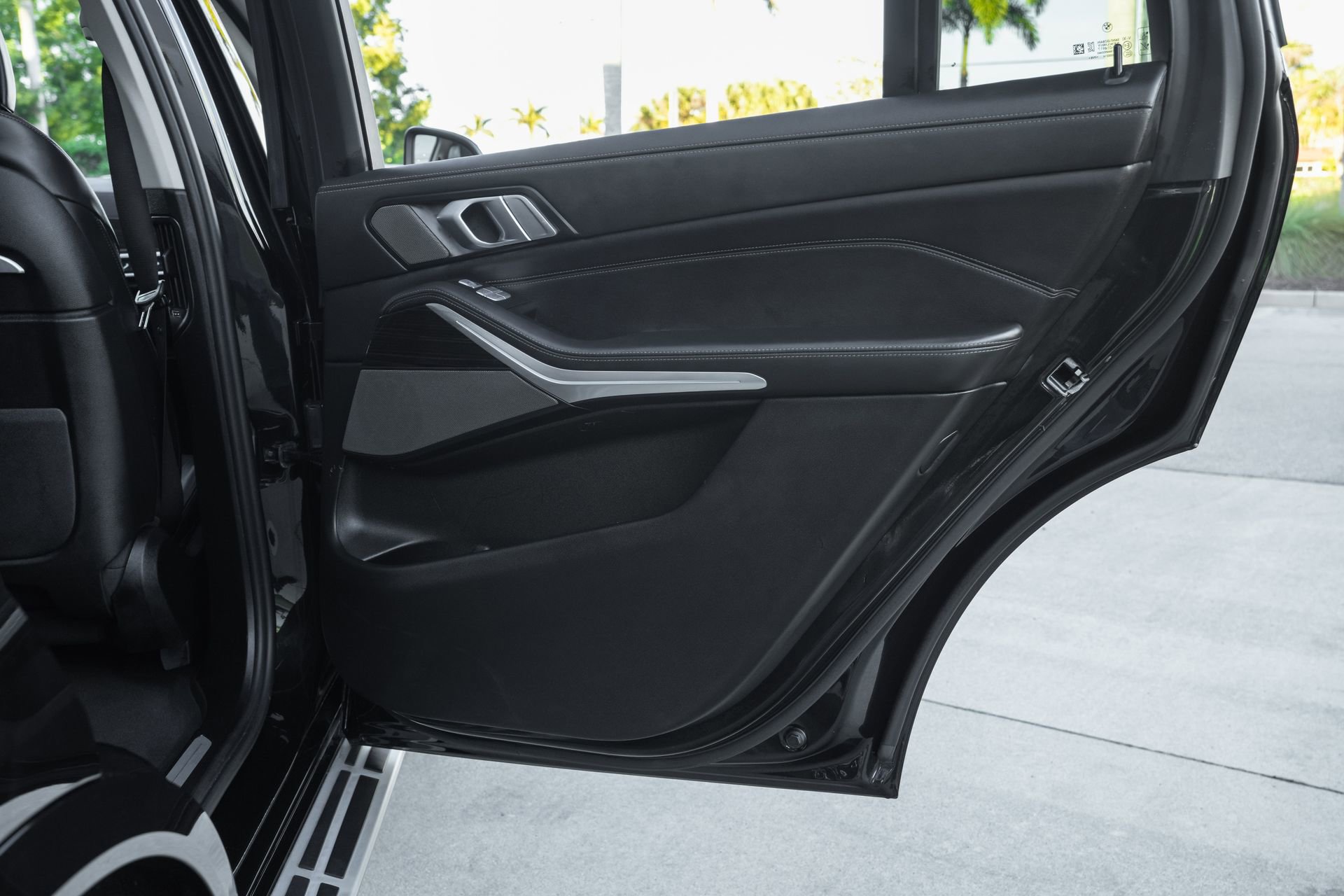 Used 2025 BMW X7 xDrive40i image 36