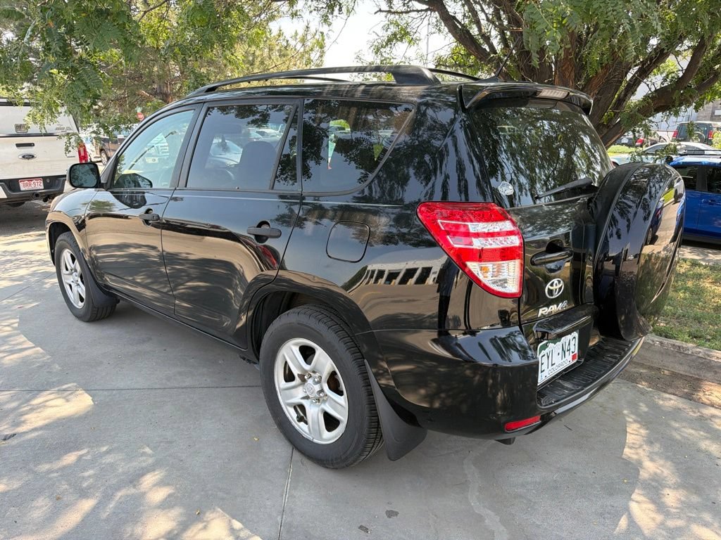 Used 2011 Toyota RAV4 4WD V6 w/ Tow Prep Pkg image 2