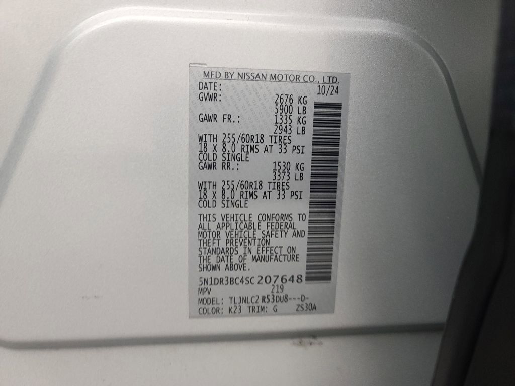 Used 2025 Nissan Pathfinder SV image 40