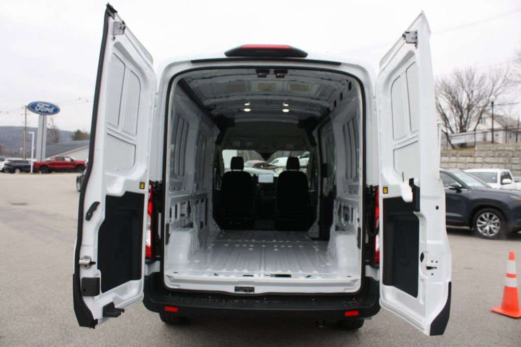 New 2026 Ford Transit 250 148 Medium Roof Extended AWD image 6