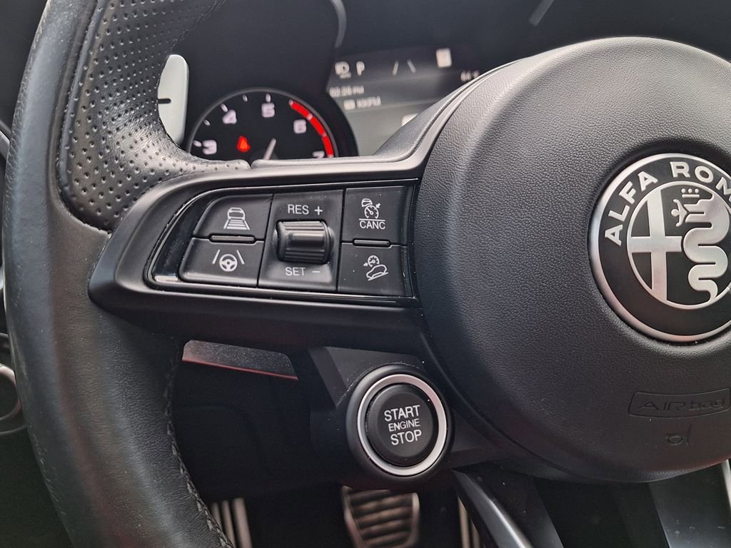 Used 2021 Alfa Romeo Stelvio Ti Sport image 18