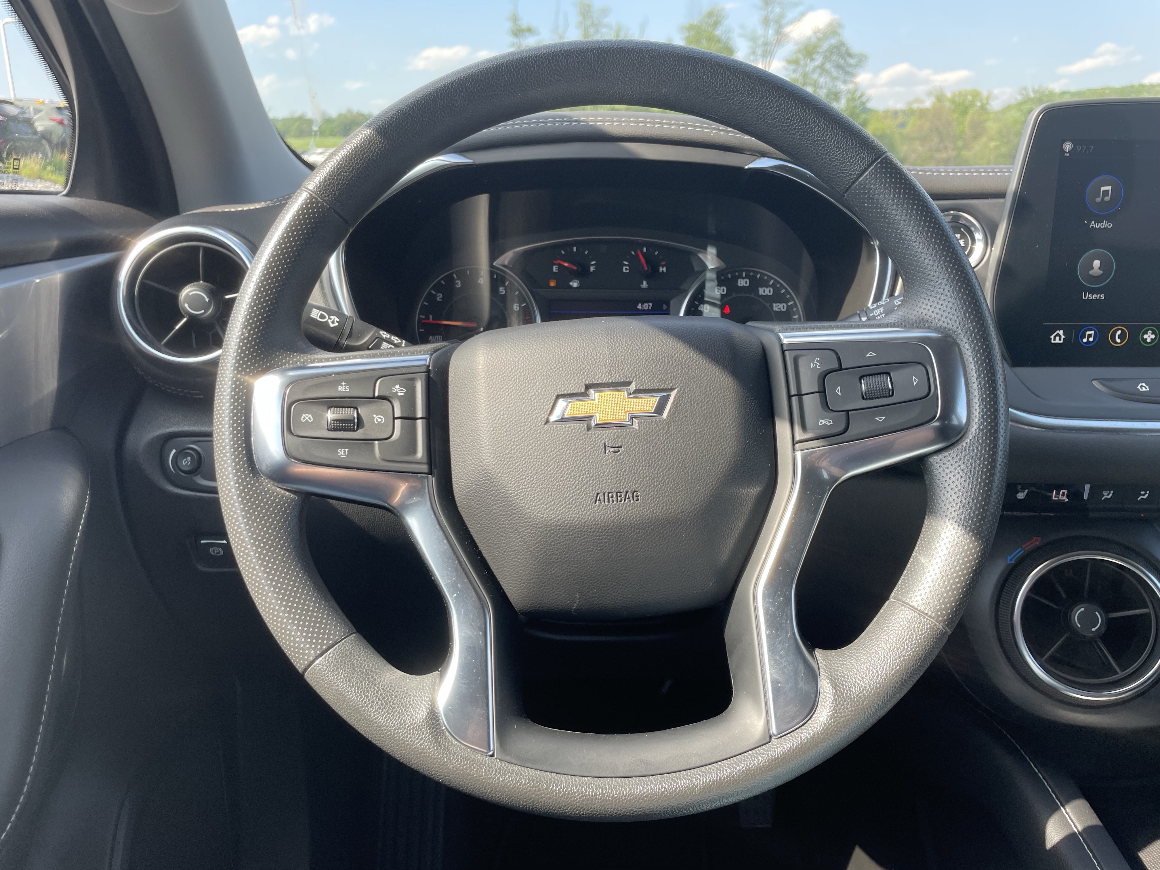 Used 2024 Chevrolet Blazer LT AWD/4WD image 17