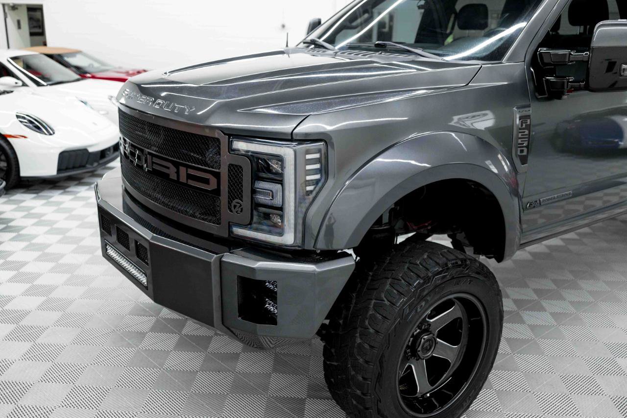 Used 2017 Ford F250 Platinum w/ Platinum Ultimate Package AWD/4WD image 11