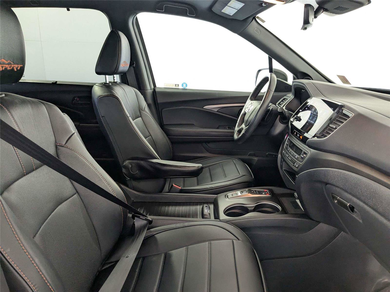 Used 2022 Honda Passport TrailSport image 28