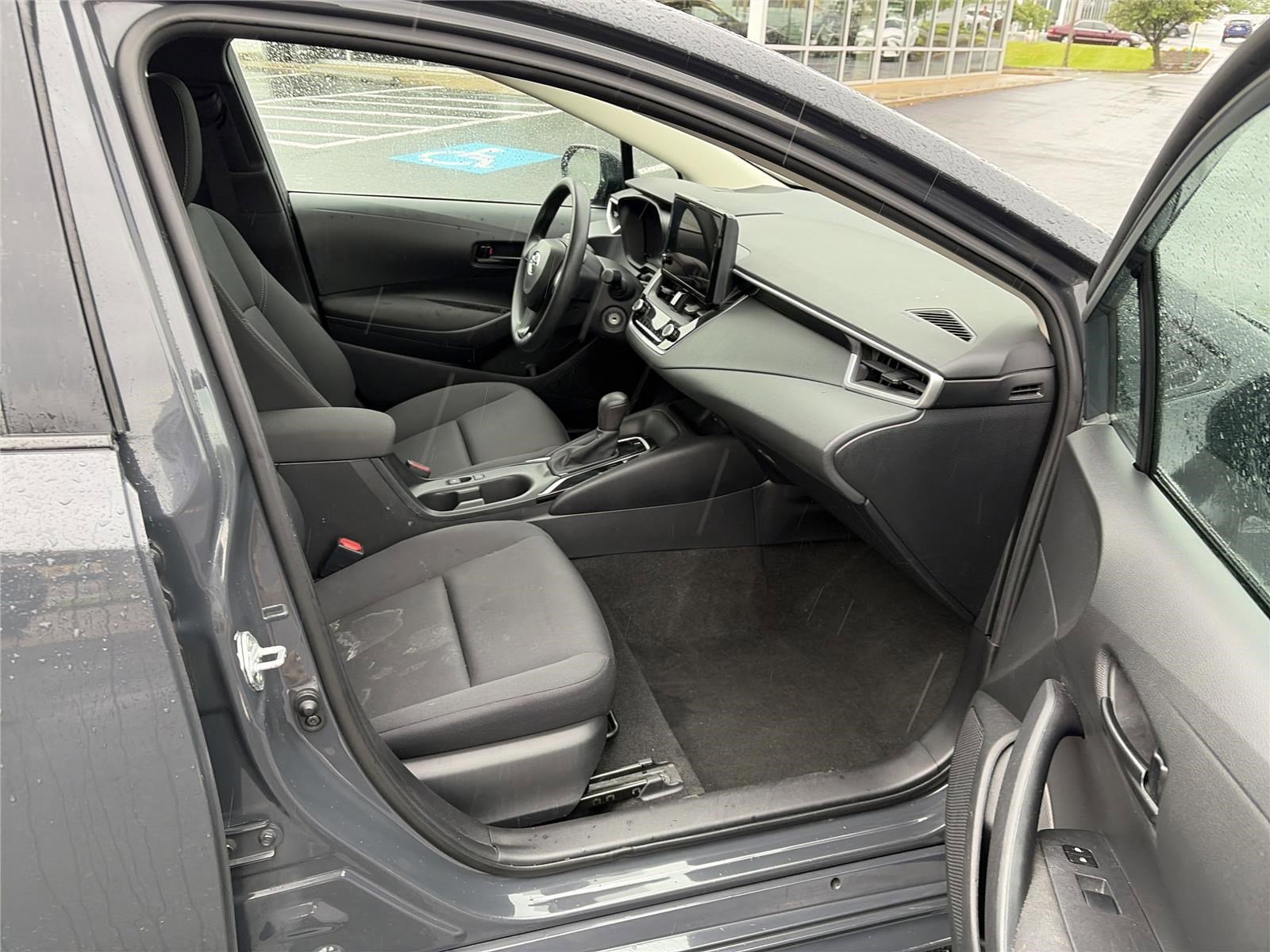Used 2023 Toyota Corolla LE FWD image 14