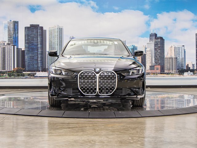 Used 2026 BMW 430i xDrive Coupe w/ Convenience Package image 3