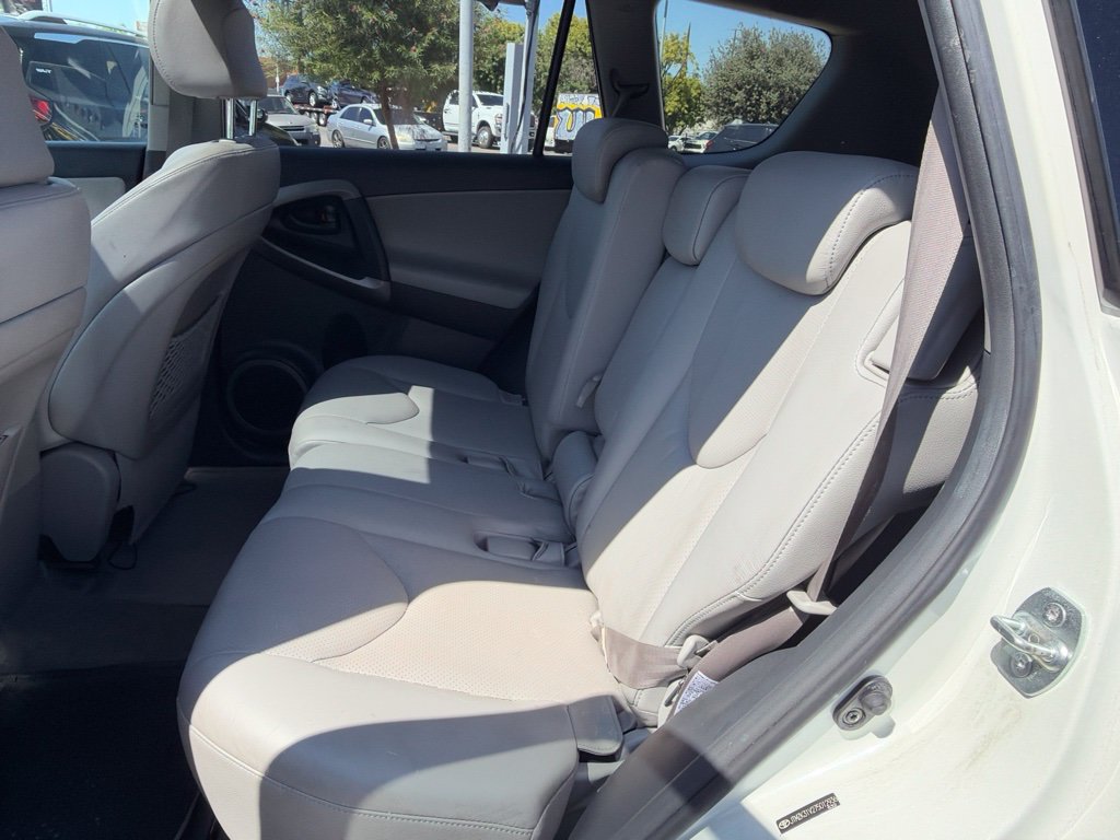 Used 2007 Toyota RAV4 Limited FWD image 23