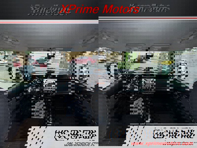 Used 2007 Toyota FJ Cruiser 4WD image 23