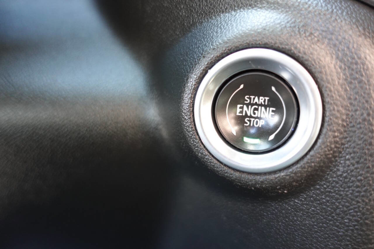 Used 2023 Chevrolet Silverado 1500 Custom w/ LPO, Dark Essentials Package image 45