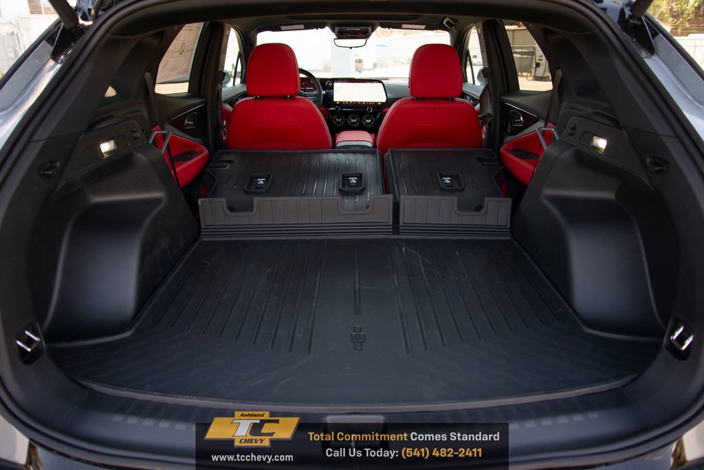 New 2026 Chevrolet Blazer EV SS w/ Performance Package AWD/4WD image 21