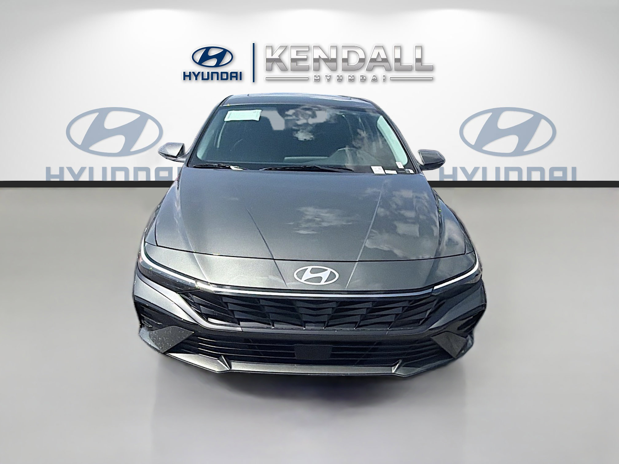 New 2026 Hyundai Elantra Limited FWD image 2