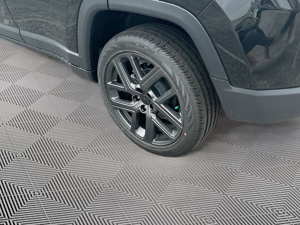 New 2026 Jeep Compass Limited AWD/4WD image 37