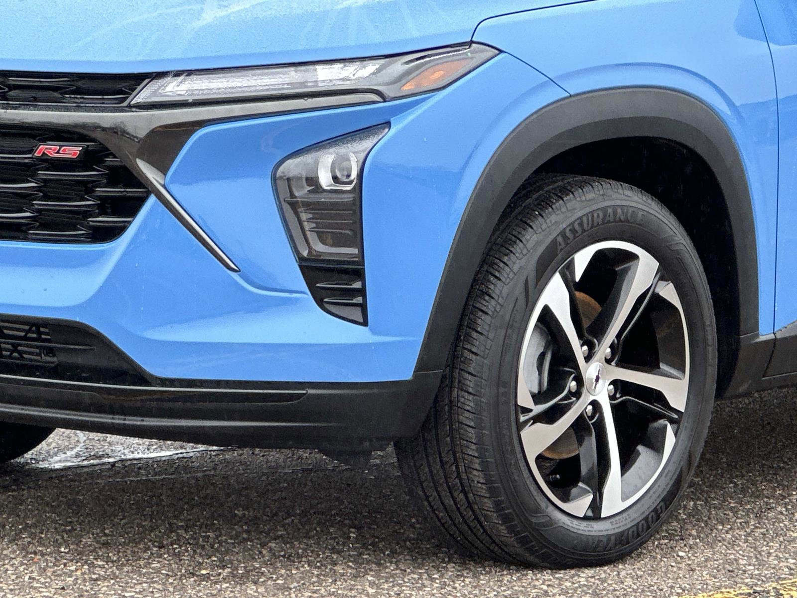 Certified 2024 Chevrolet Trax RS w/ Driver Confidence Package image 7