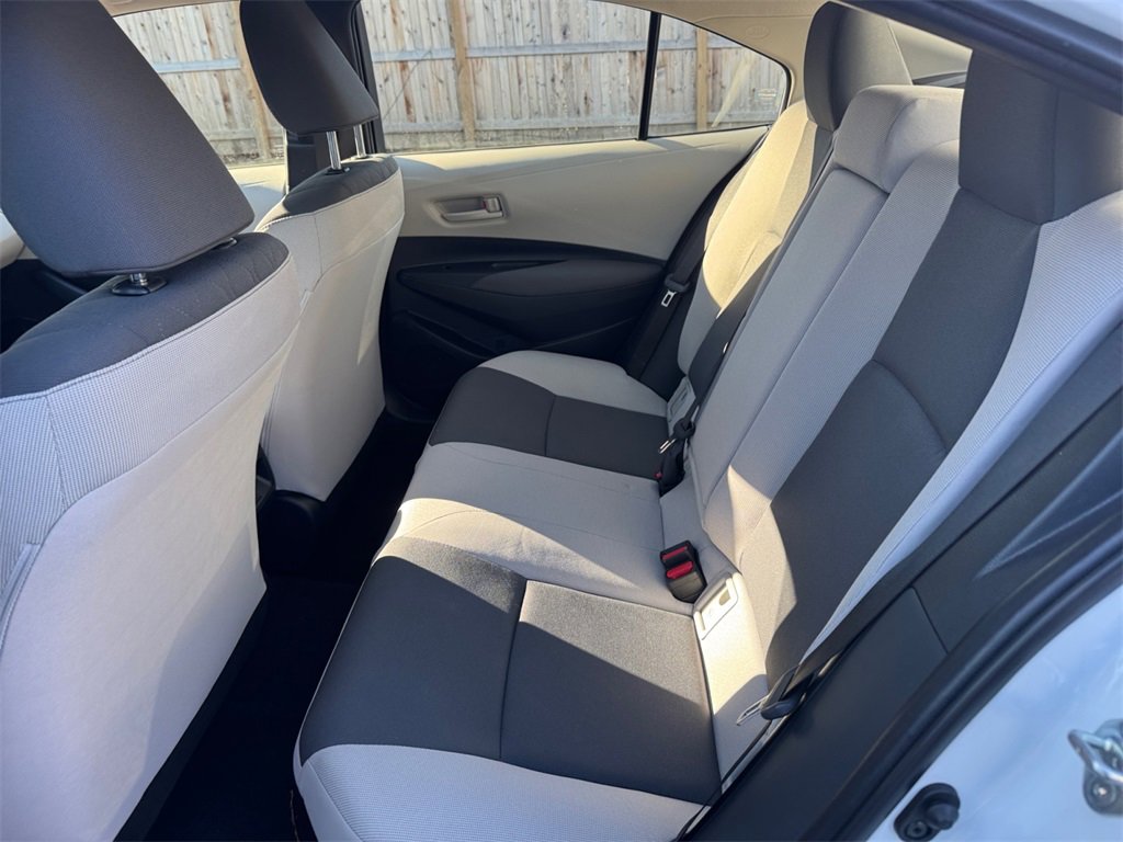 Used 2024 Toyota Corolla LE image 19
