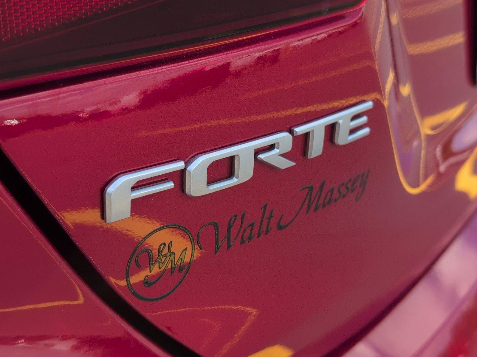 Used 2024 Kia Forte LXS FWD image 10