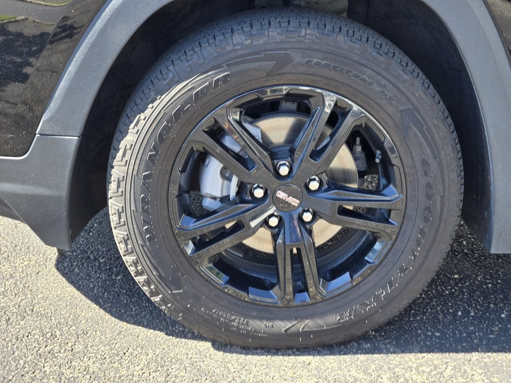 Used 2022 GMC Terrain AT4 AWD/4WD image 7