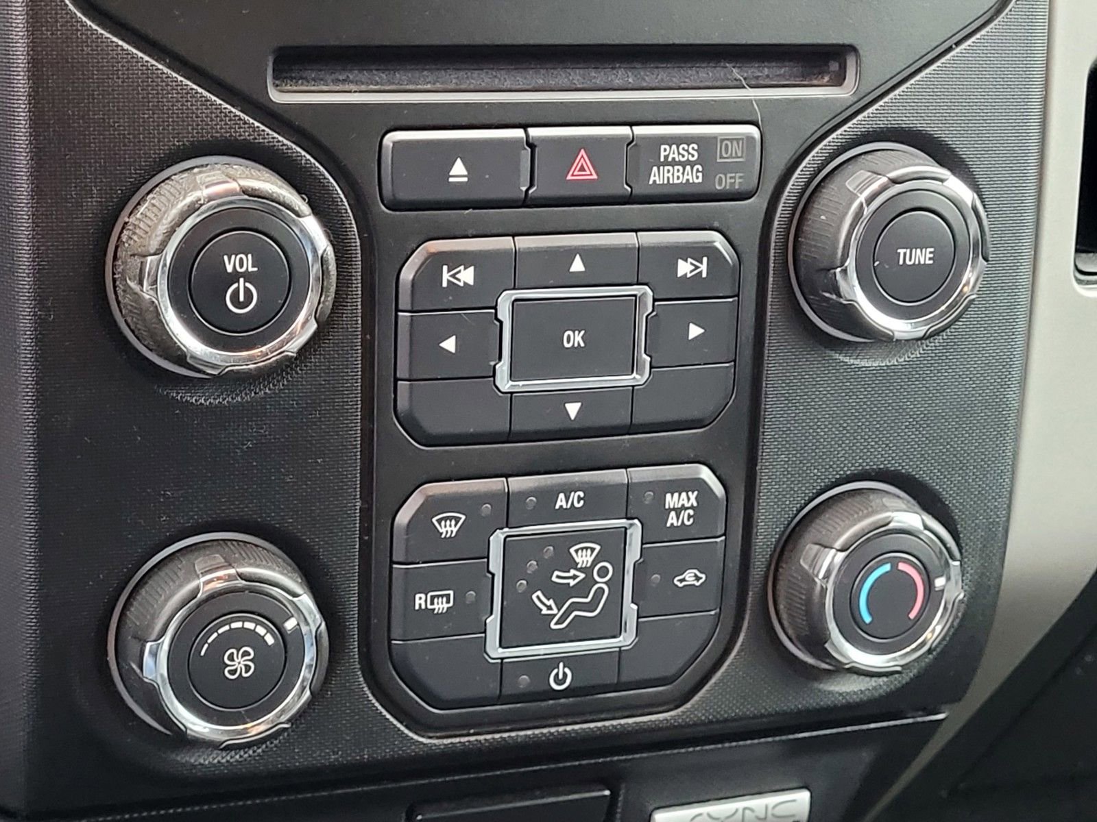 Used 2013 Ford F150 XLT w/ Luxury Equipment Group image 20